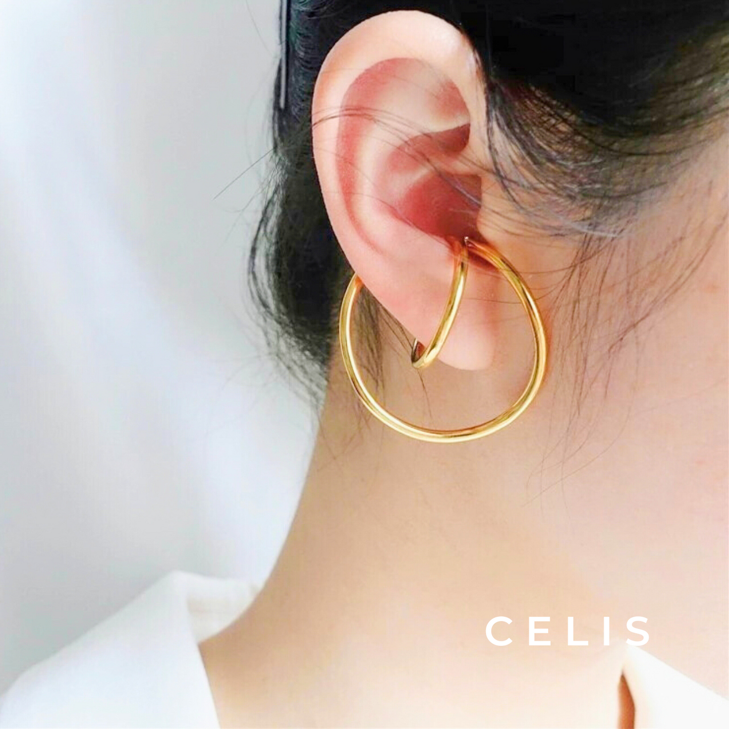 Overcircle Ear Cuff
