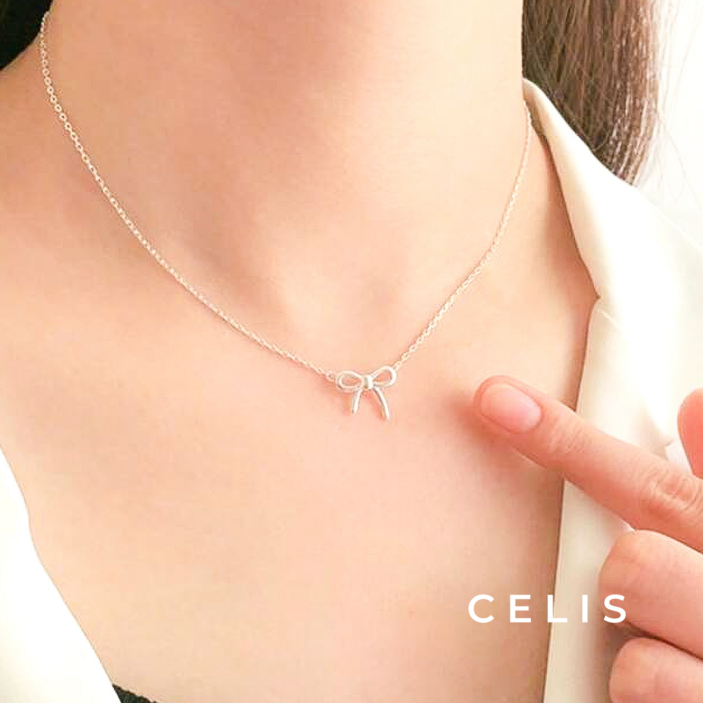 Minimal Ribbon Necklace