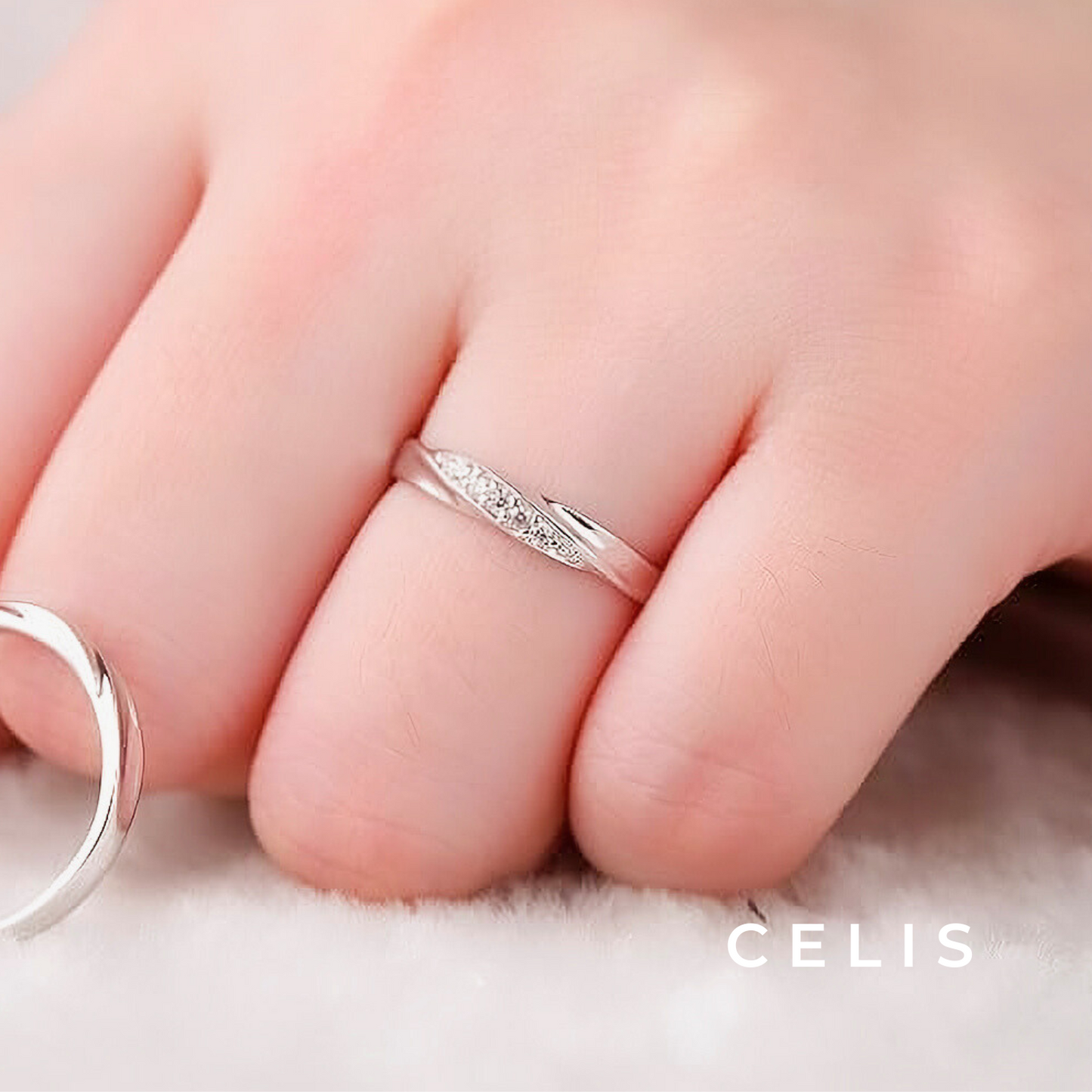 【Limited Item】 Shiny Pave Ring