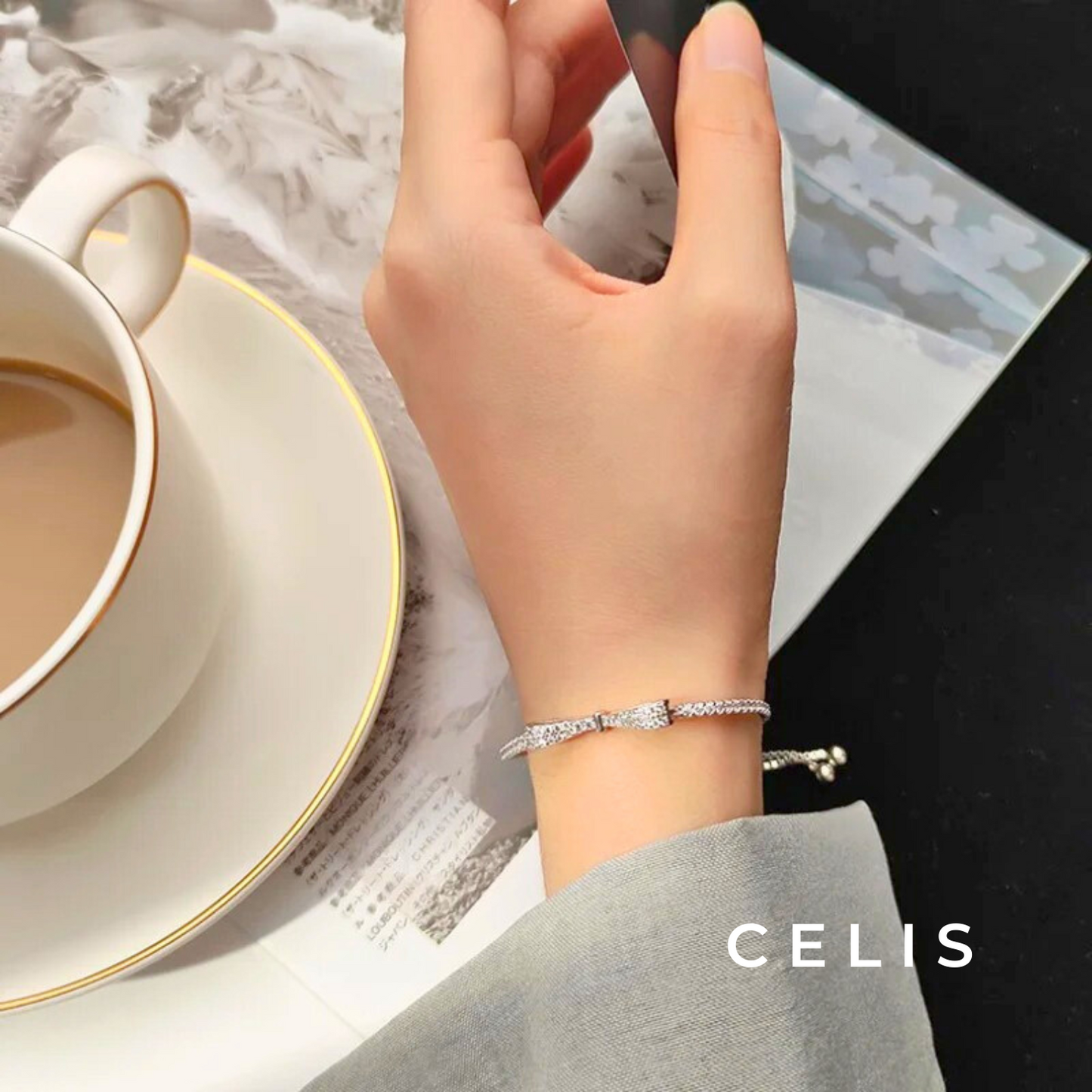 Ribbon Zirconia Bracelet