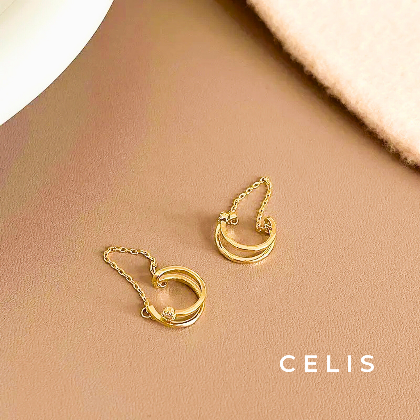 Simple Zirconia Chain Ear Cuff