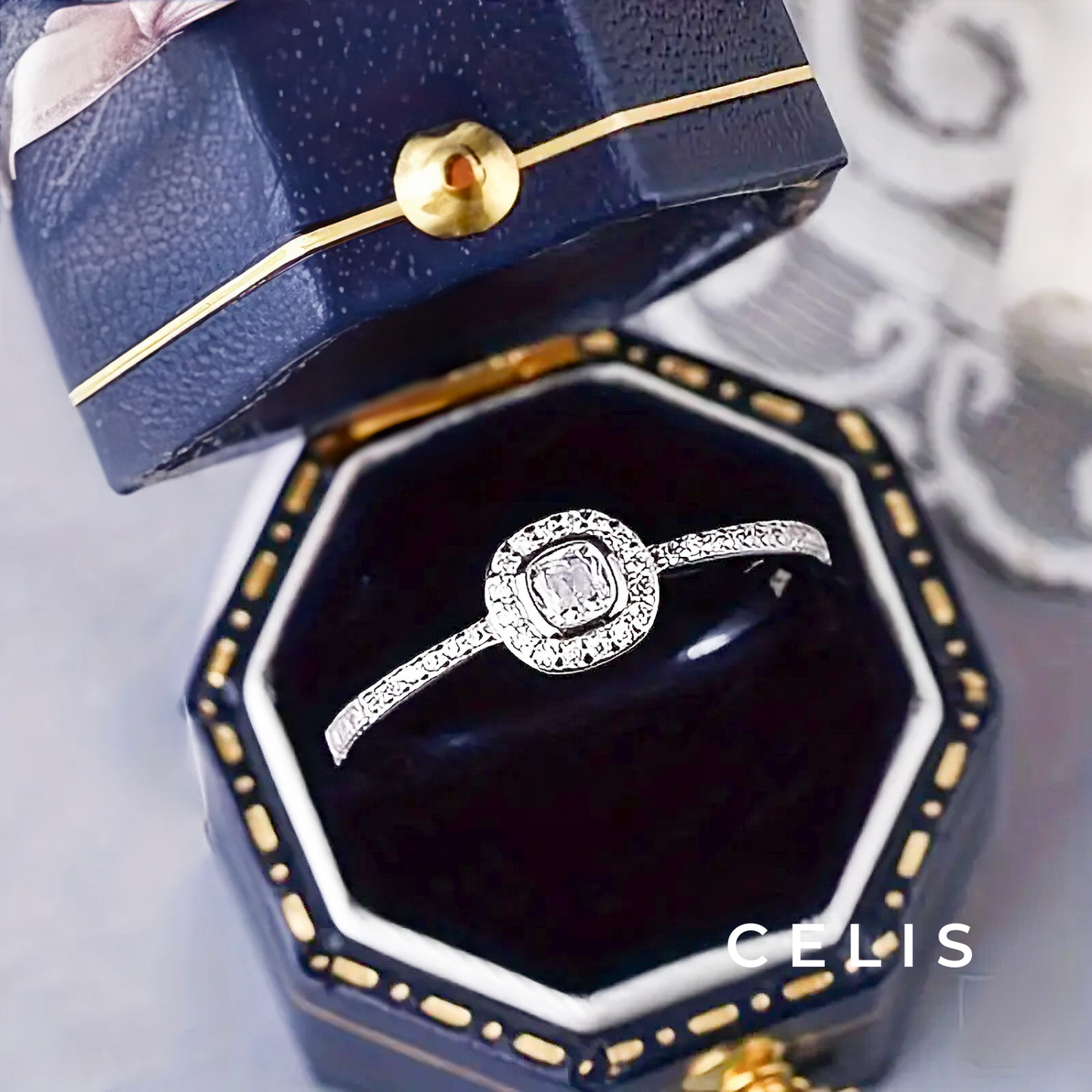 【Limited Item】 Luxury Zirconia Ring