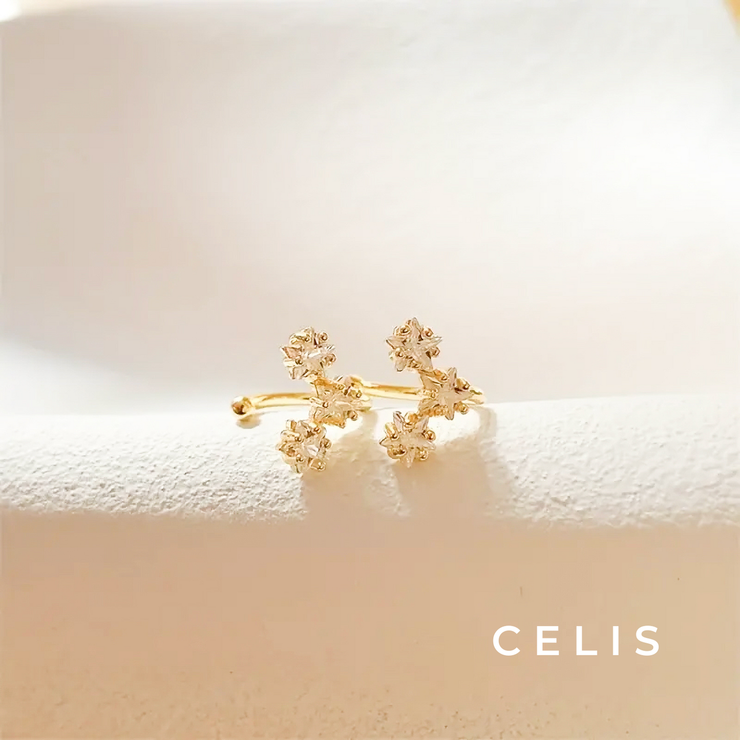 【Limited Item】 Sparkling Star Ear Cuff