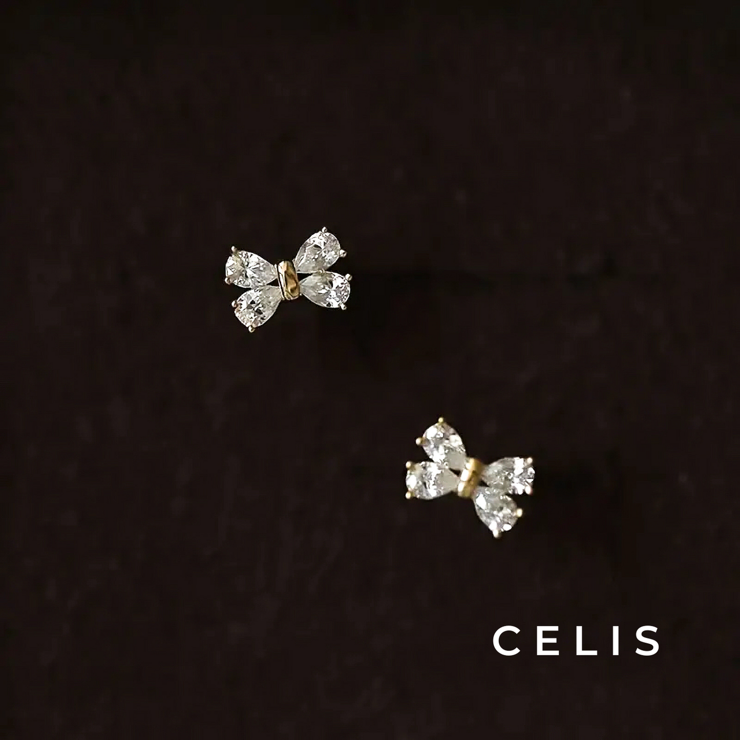 Minimal Ribbon Zirconia Earrings