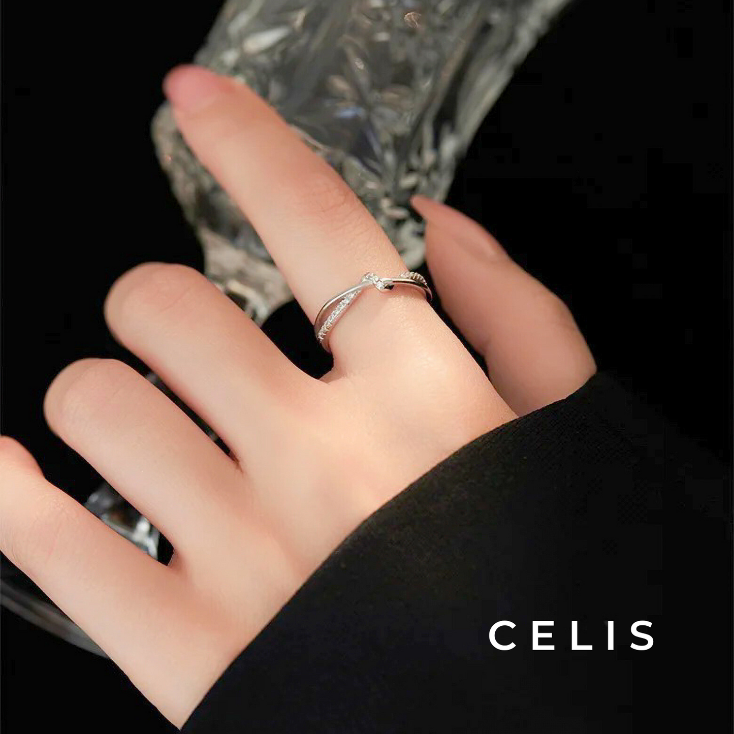 【Limited Item】 Shiny Twisted Ring