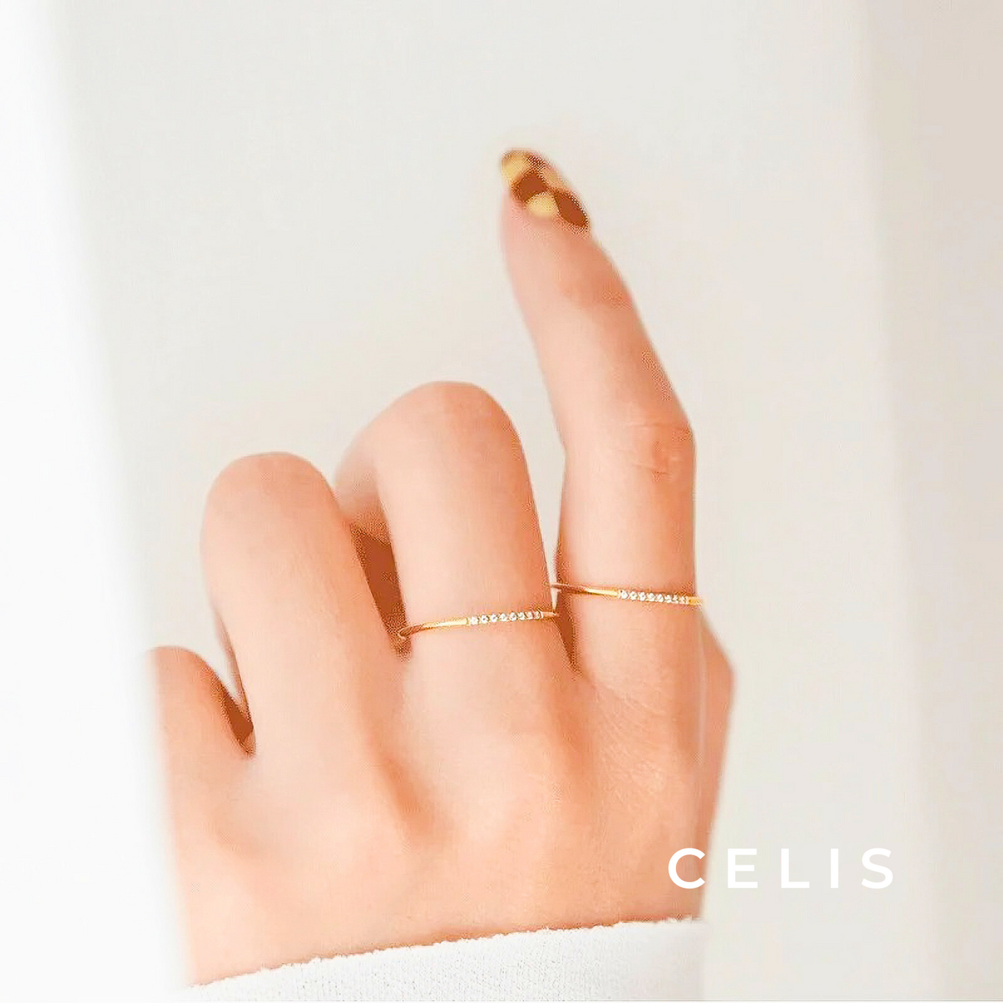 【Limited Item】 Elegant Line Ring
