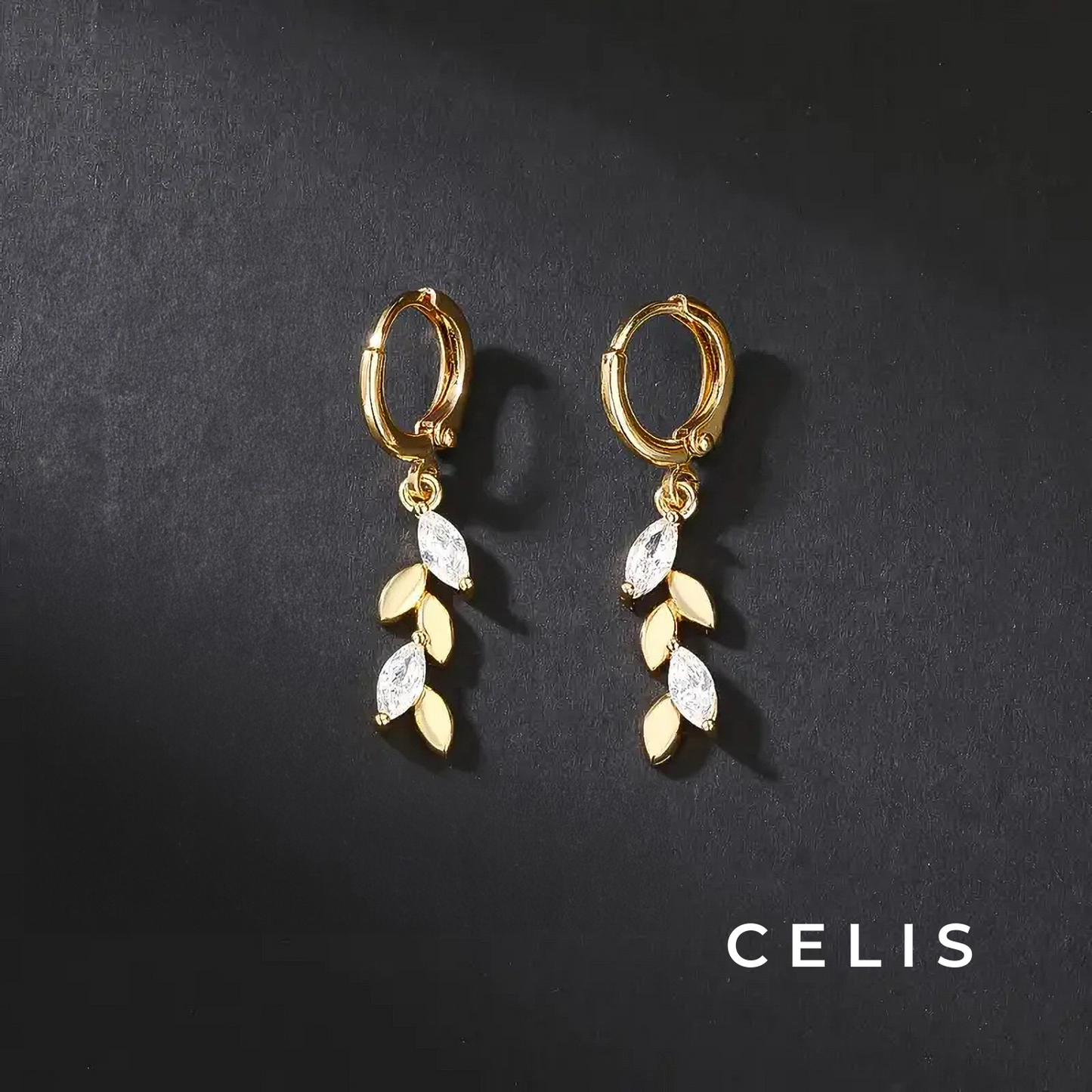 【Limited Item】 Sparkle Leaf Earrings