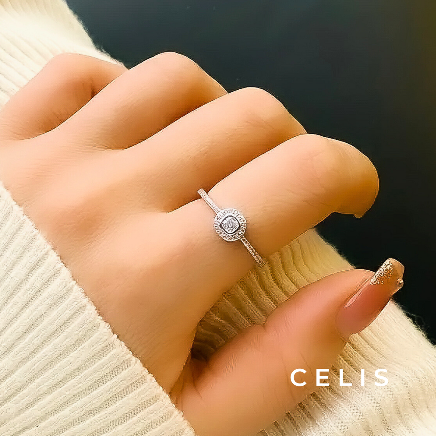 【Limited Item】 Luxury Zirconia Ring