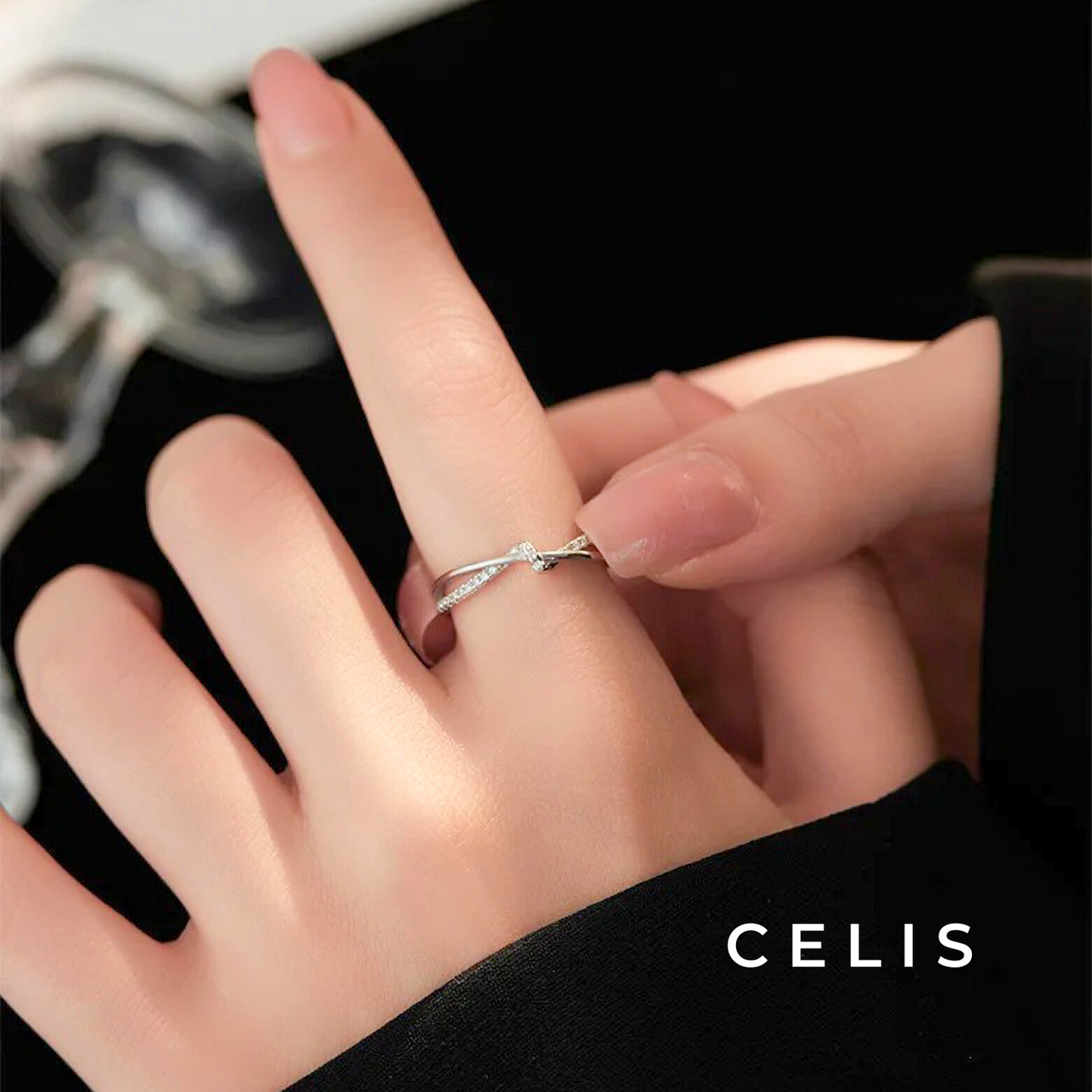 【Limited Item】 Shiny Twisted Ring