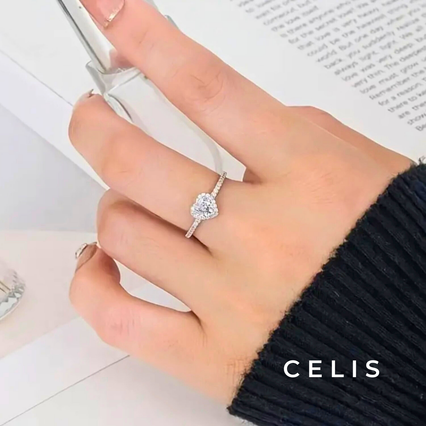 【Limited Item】 Heart Zirconia Ring