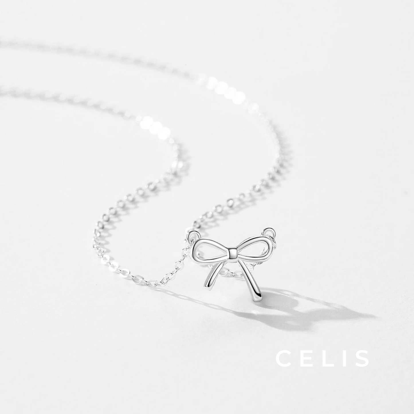 Minimal Ribbon Necklace