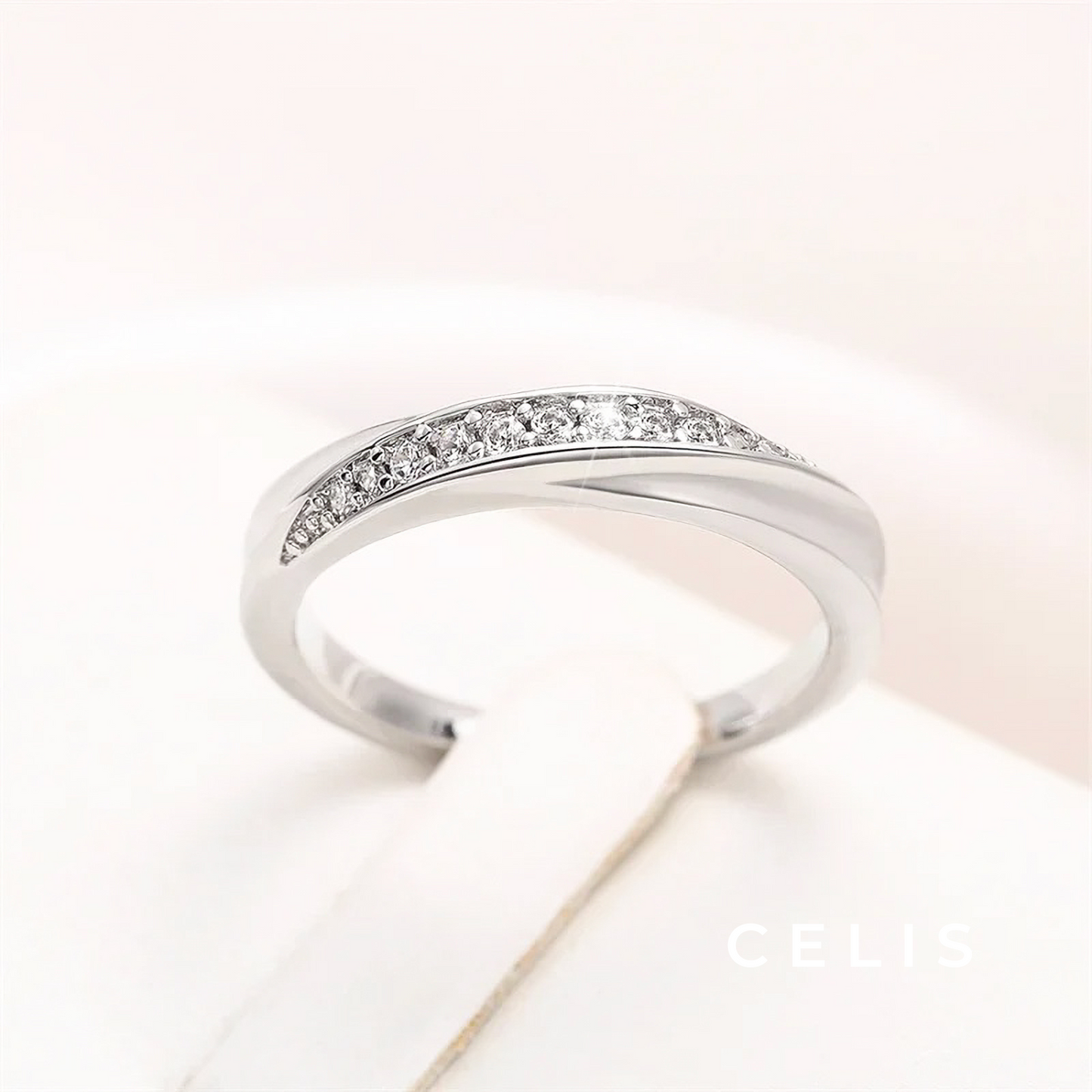 【Limited Item】 Shiny Pave Ring