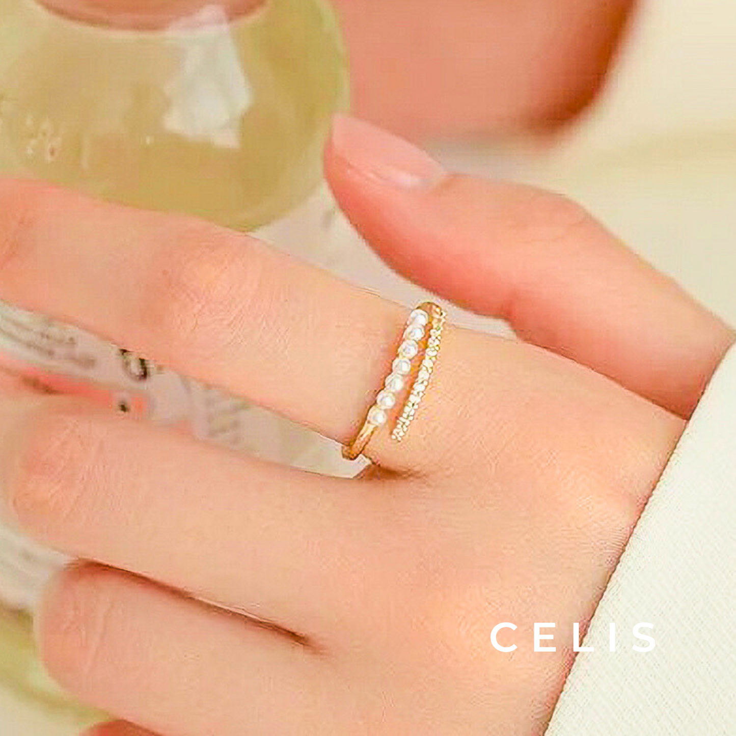 Zirconia Pearl Elegant Ring