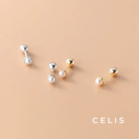 Romance Pearl Earrings