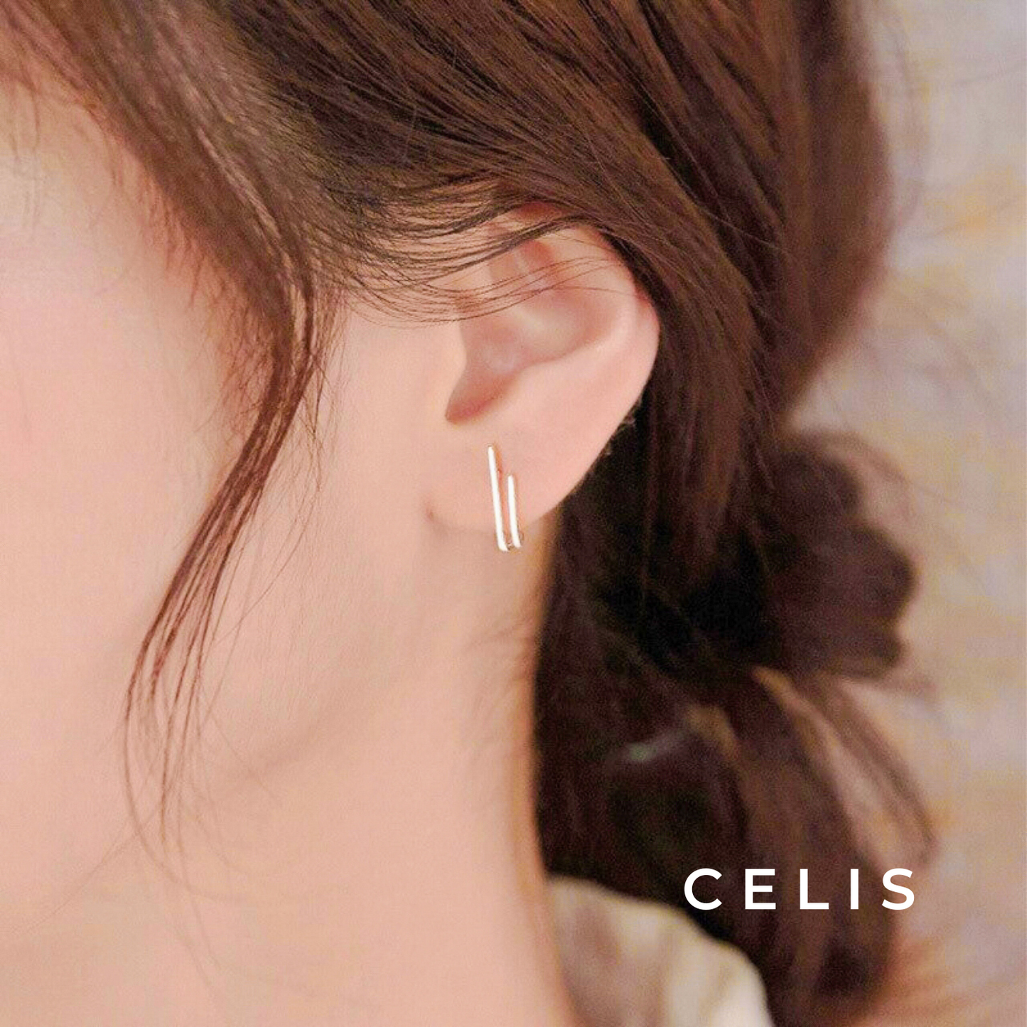 Simple Line Earrings