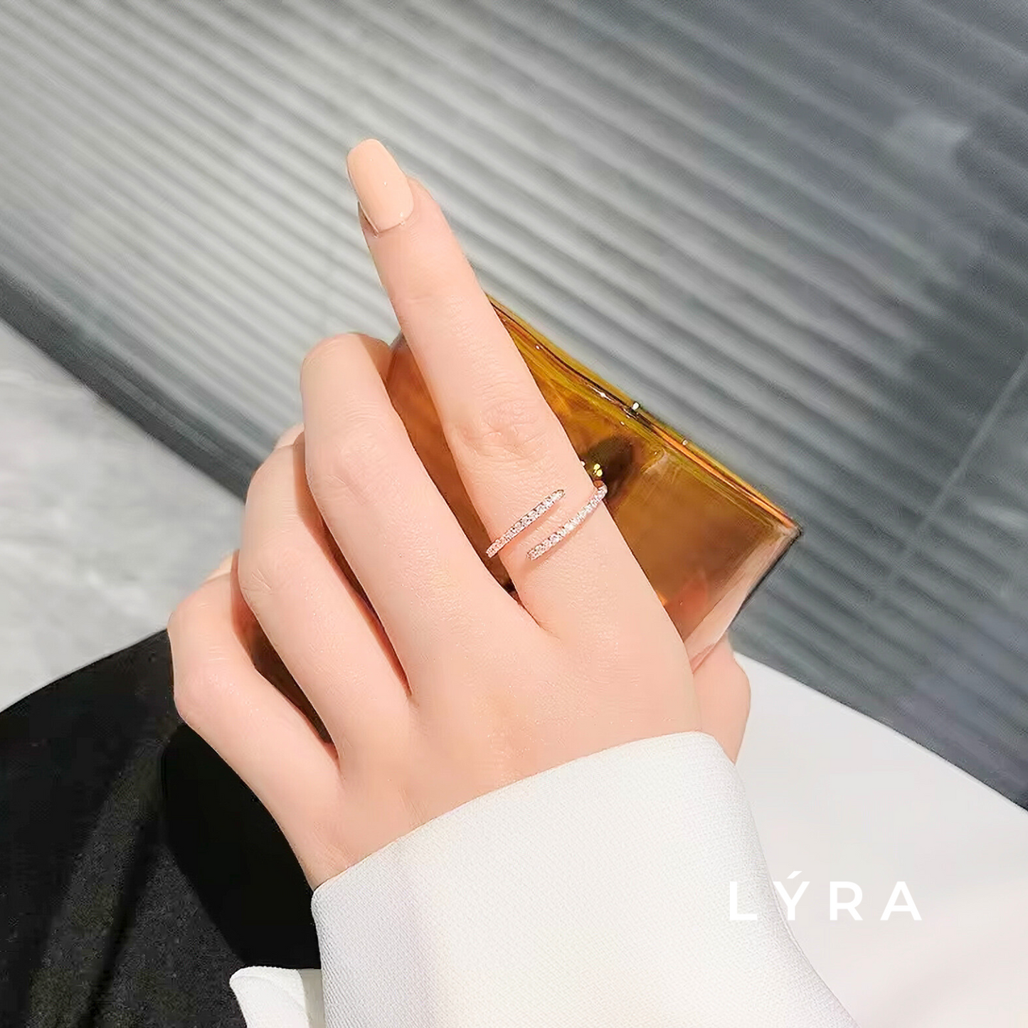 Zirconia Diamond Minimal Fine Ring