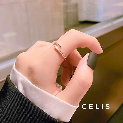 Zirconia Diamond Minimal Fine Ring