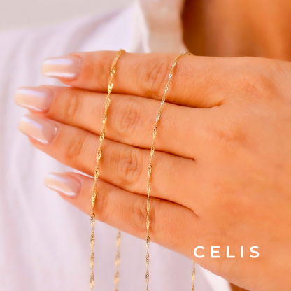 Twisted Gold Chain Necklace