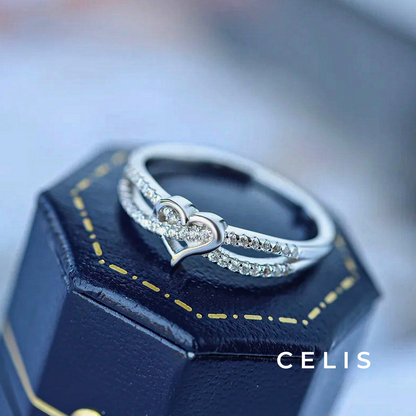 【Limited Item】 Twisted Heart Zirconia Ring