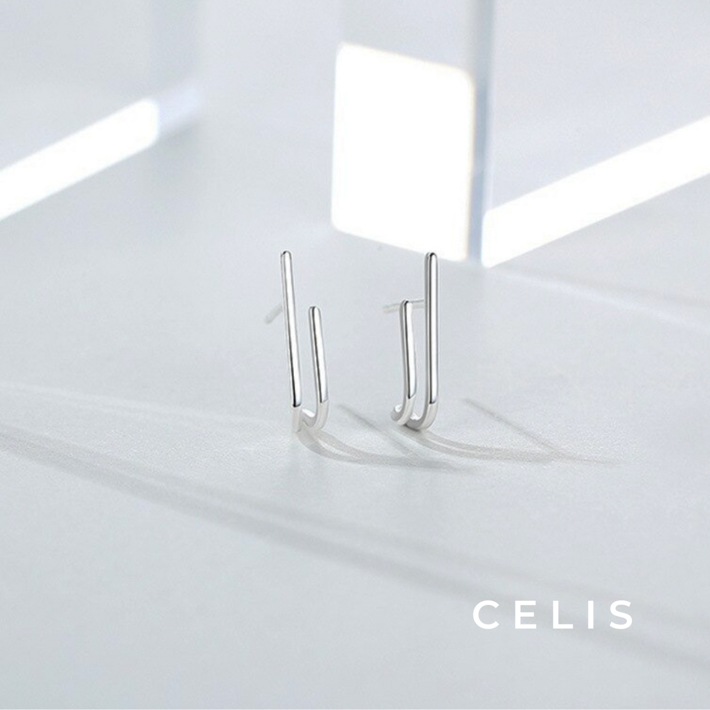 Simple Line Earrings