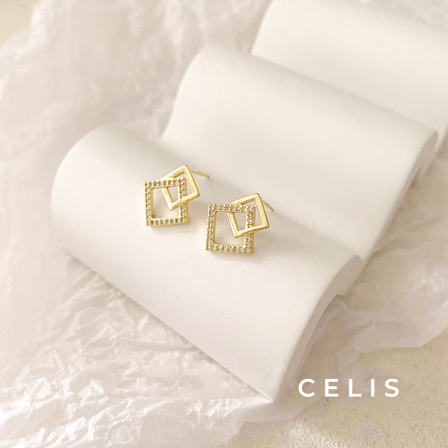 【Limited Item】 Double Square Zirconia Earrings