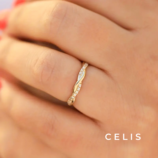 【Limited Item】 Twisted Zirconia Ring